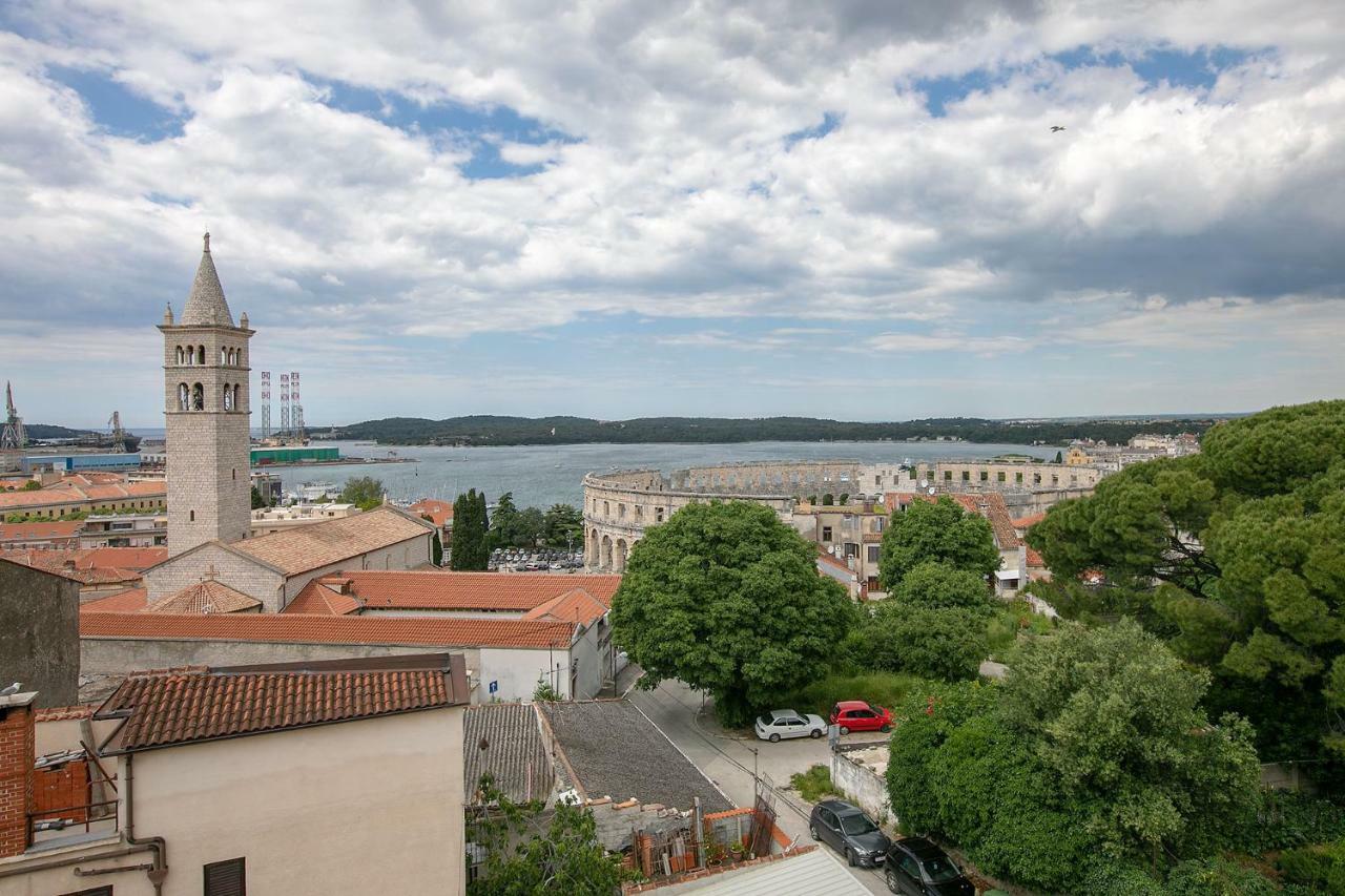 Apartman Bjork Пула Экстерьер фото